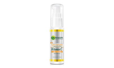 Garnier Light Complete Whitespeed Vitamin C Super Essence