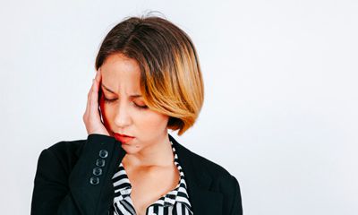 Nyeri Migrain Carilah Kandungan yang Bekerja Mempersempit Pembuluh Darah
